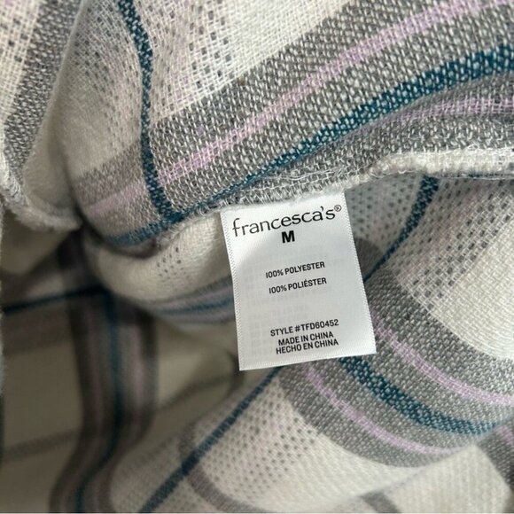 NWT Francesca's Hailey Front Pocket Plaid Shacket White Gray Purple Size Medium - Picture 5 of 7